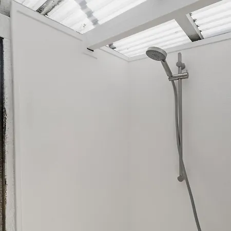 Feriehus Dejlig Bolig I Med Hus Havudsigt